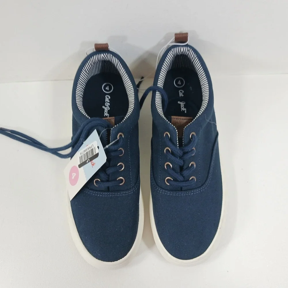 Cat & Jack Kids Navy Blue Canvas Low Top Lace Up Sneakers Size 4 Jett